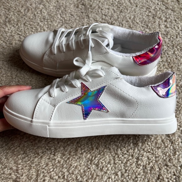Steve Madden Rezume low top star white rainbow pink Barbie sneaker shoe size 7 - Picture 3 of 6
